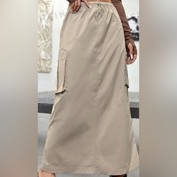 SHEIN ICON Gorpcore Pocket Side Drawstring Waist Parachute Skirt - Picture 1 of 10